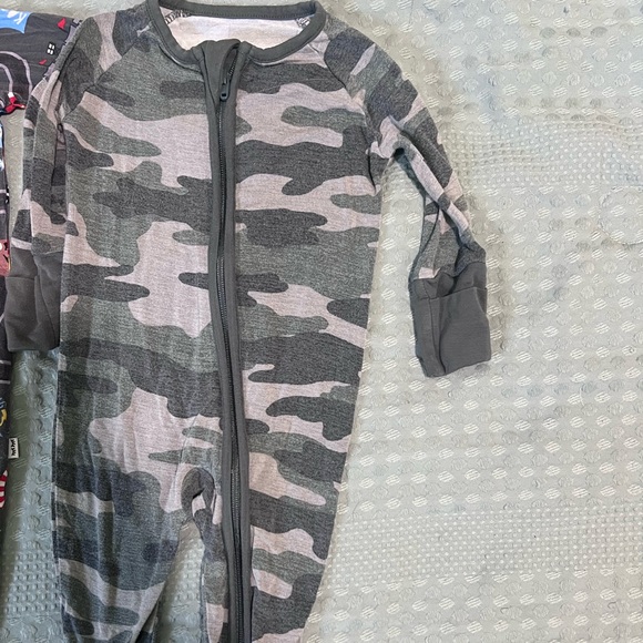 Little Sleepies Gray and Black Camouflage Kids One Piece - Picture 1 of 1